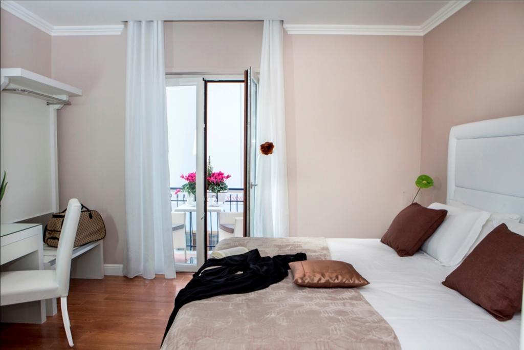 Bougainvillea Relais Sorrent Zimmer foto